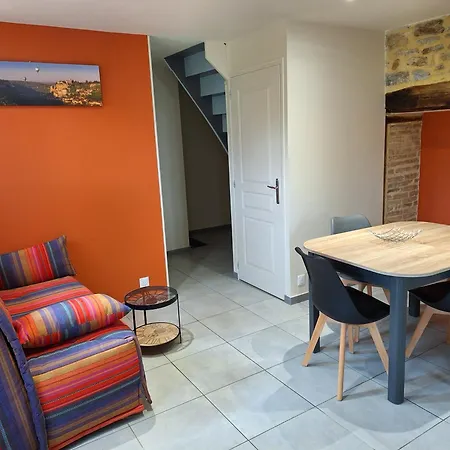 Holiday home Le Pigeonnier *